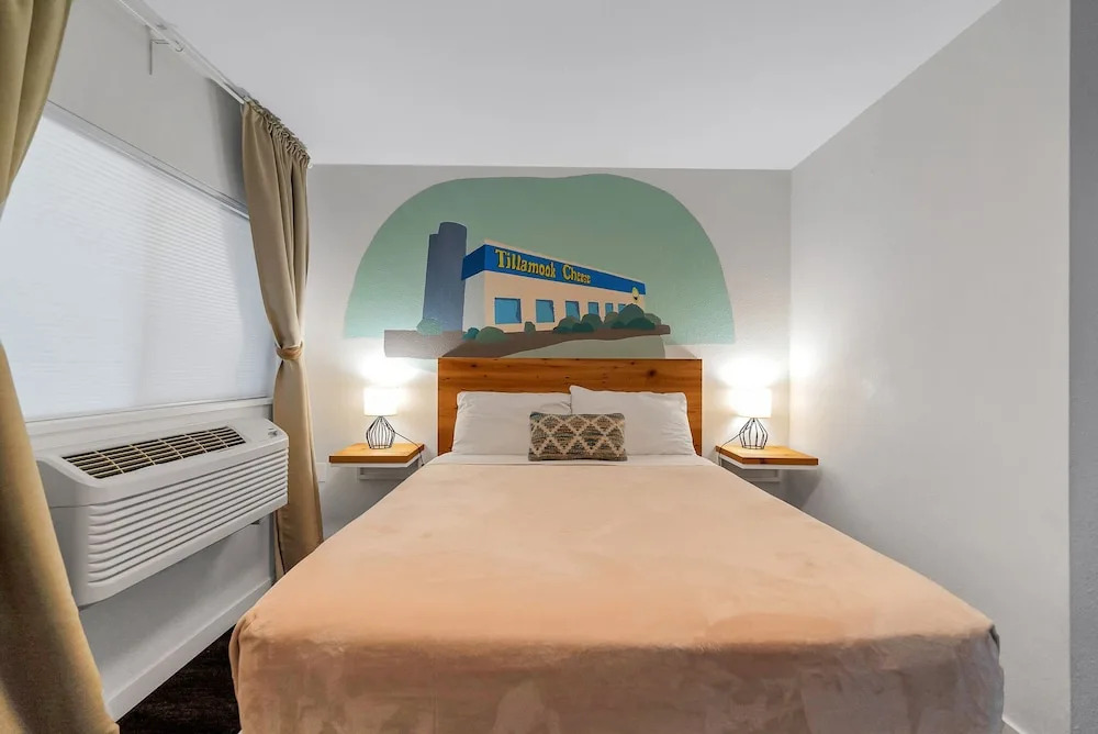 The Kenton Hotel