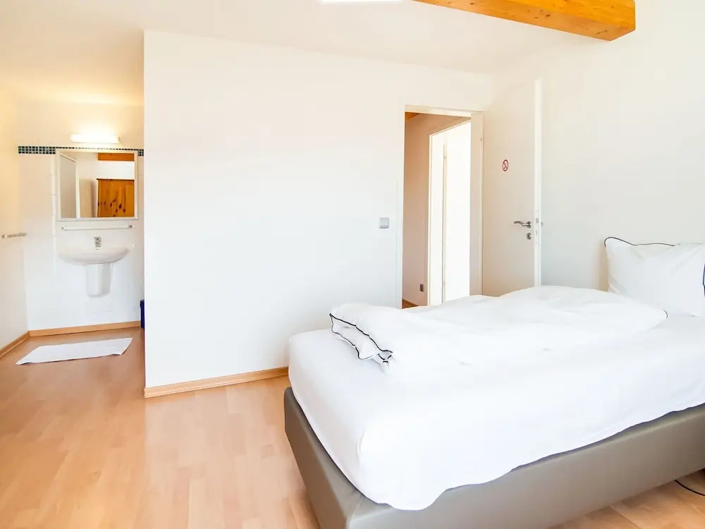 Luxurious Villa With Pool and Sauna, and Very Suitable for Culinary Workshops!