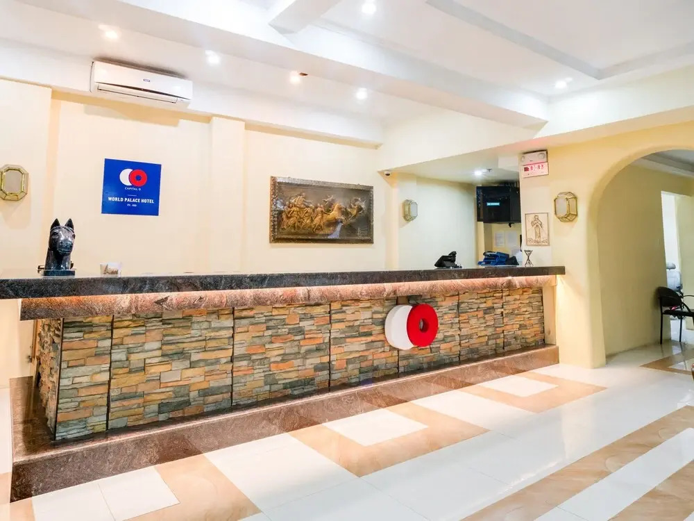 Capital O 460 World Palace Hotel