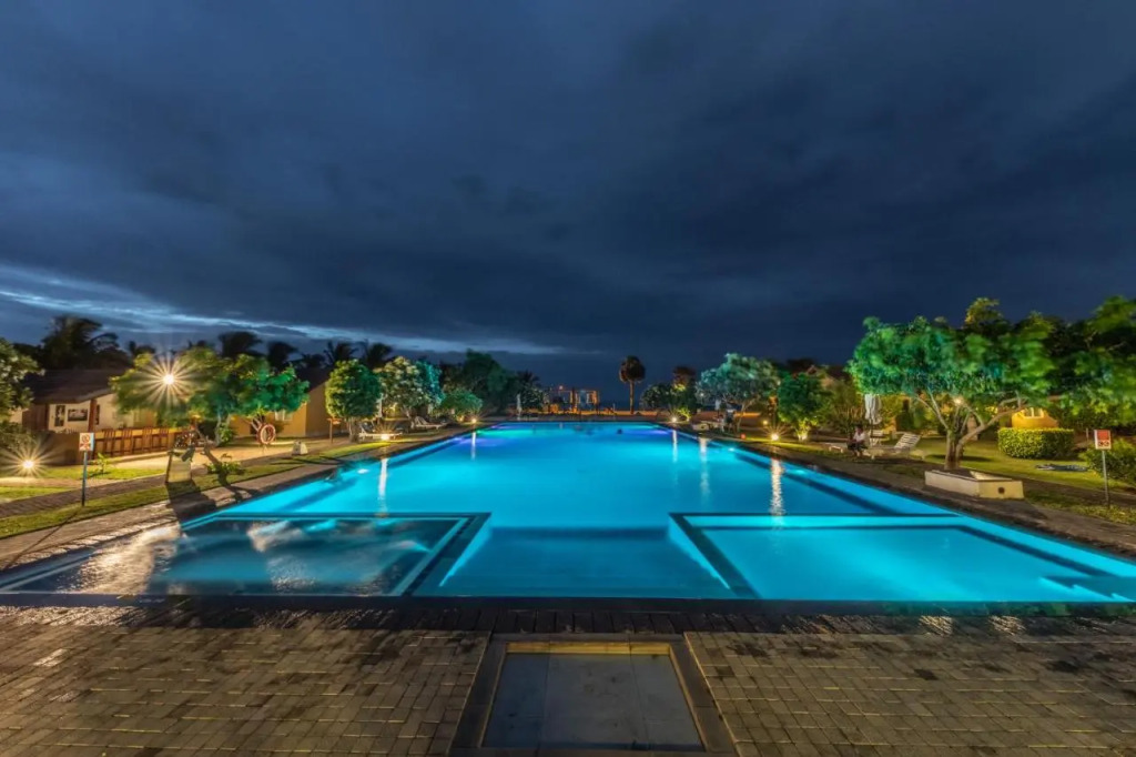 Amethyst Resort Passikudah