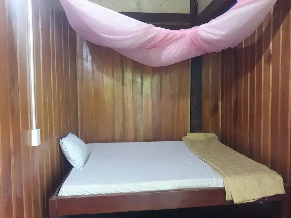 Hoàng Quân Homestay