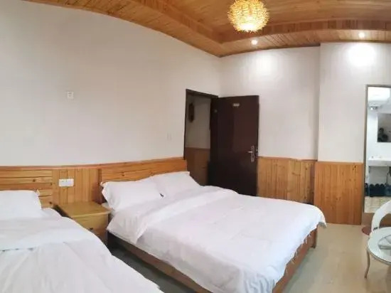 Tingzhi Inn