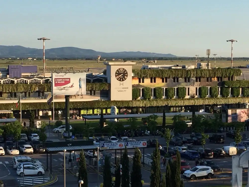 A Casa di Lucia Airport