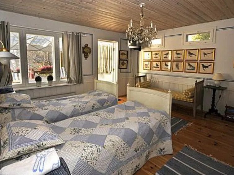 Villa Lövkulla with Sauna