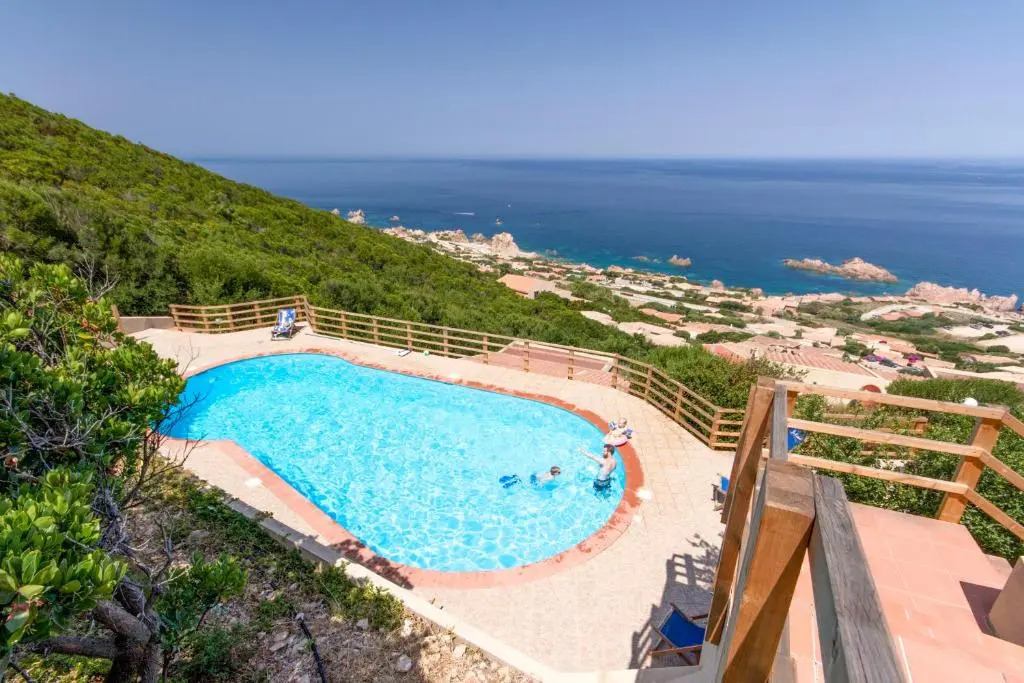Terraced house in Costa Paradiso with terrace