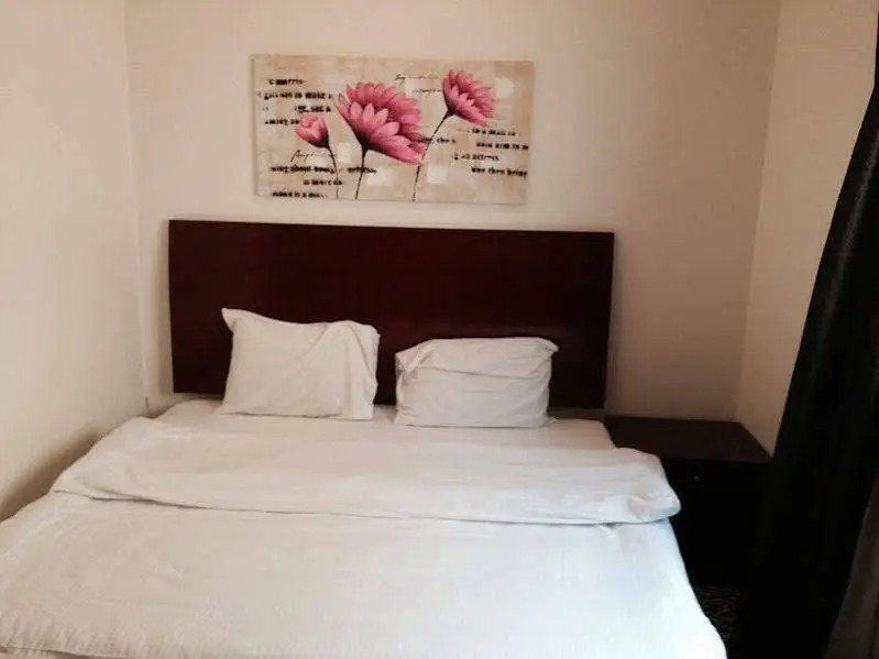 Blancia Hotel Apartment 5