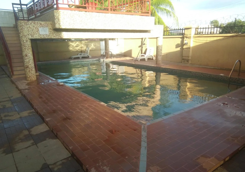 Serob Hotels