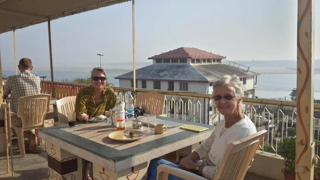 Hotel Temple On Ganges