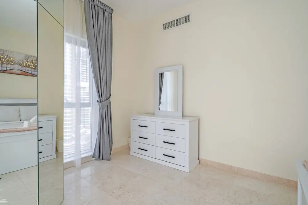 Spacious 2bedroom in the Heart of Business Bay