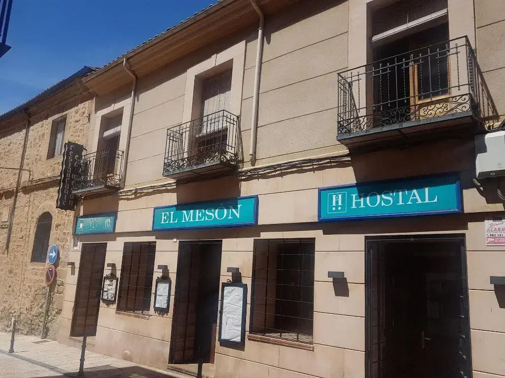 Hostal EL MESON