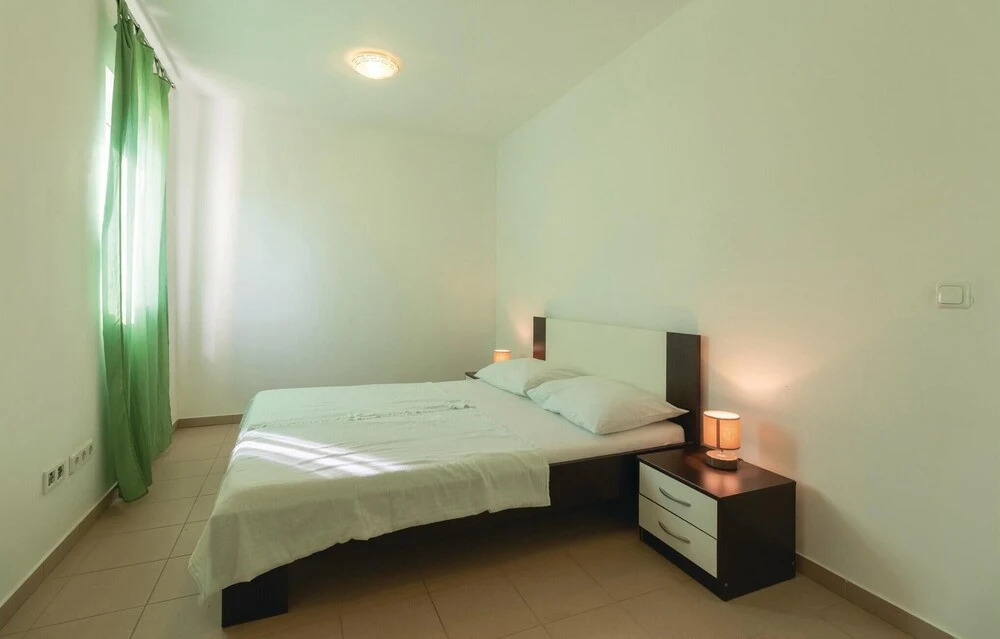 Amazing Home in Ugljan With Wifi and 2 Bedrooms