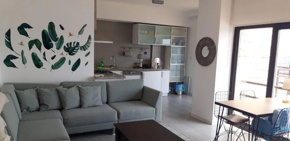 Amazing Flat w Shared Pool Near Beach in Milas