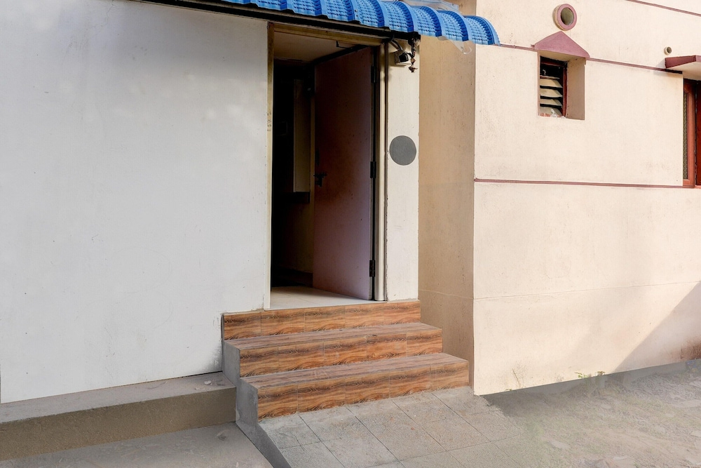 Hotel O Nanmangalam Forestview Chennai