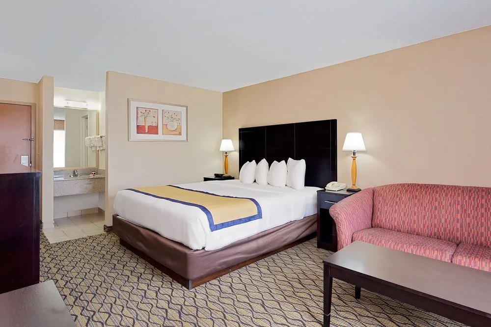Baymont Inn & Suites Kalamazoo East