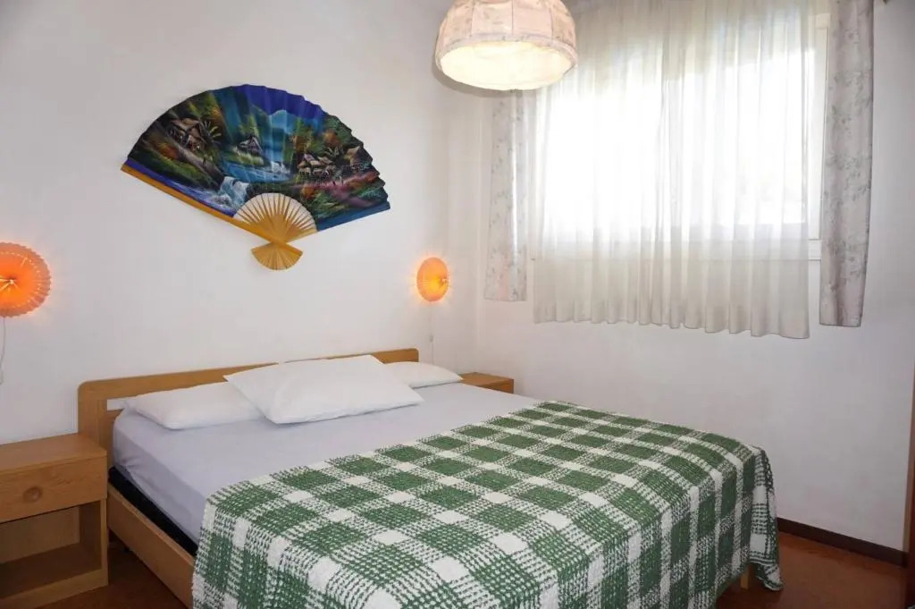 Spacious Villa With Private Garden and Pool