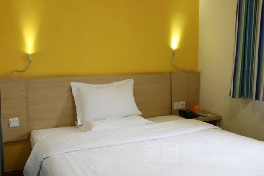 7 Days Inn (Chengdu Jinhuawanda Jiuyanqiao Branch)