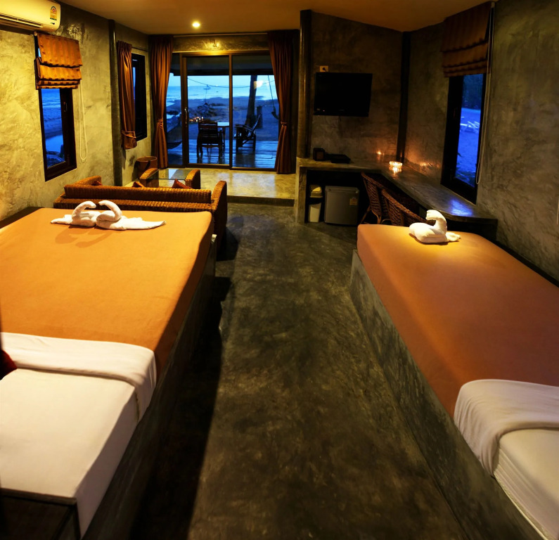 Sabaii Bay Resort