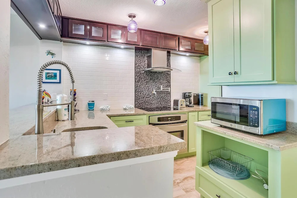 Land's End 202 Building 6 Full Remodel With Stunning Views!