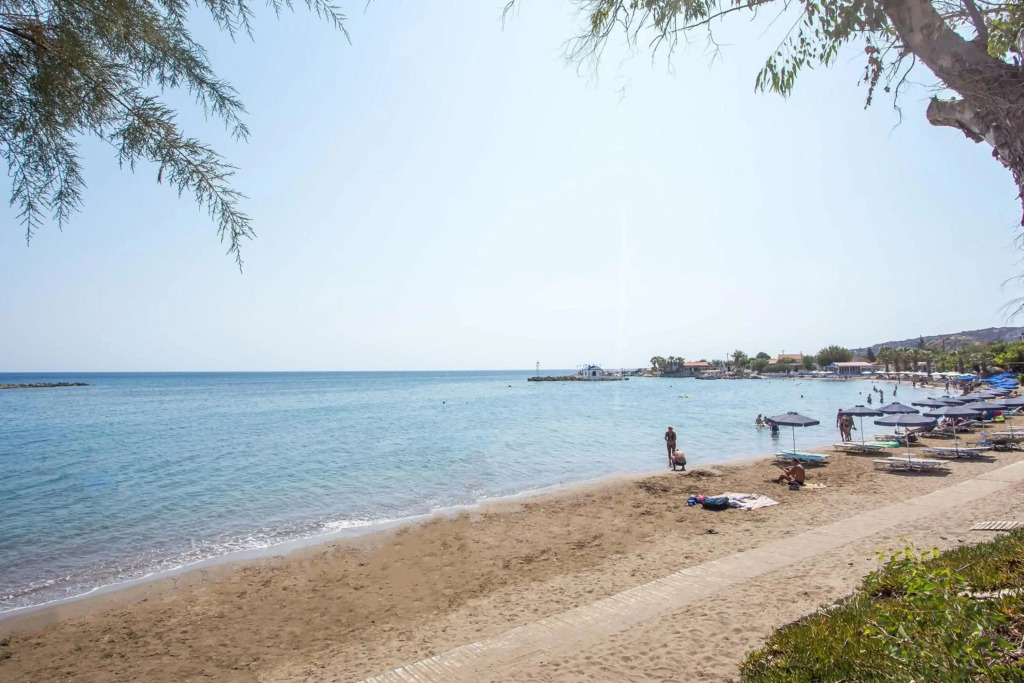 Salty Beach Front House Faliraki