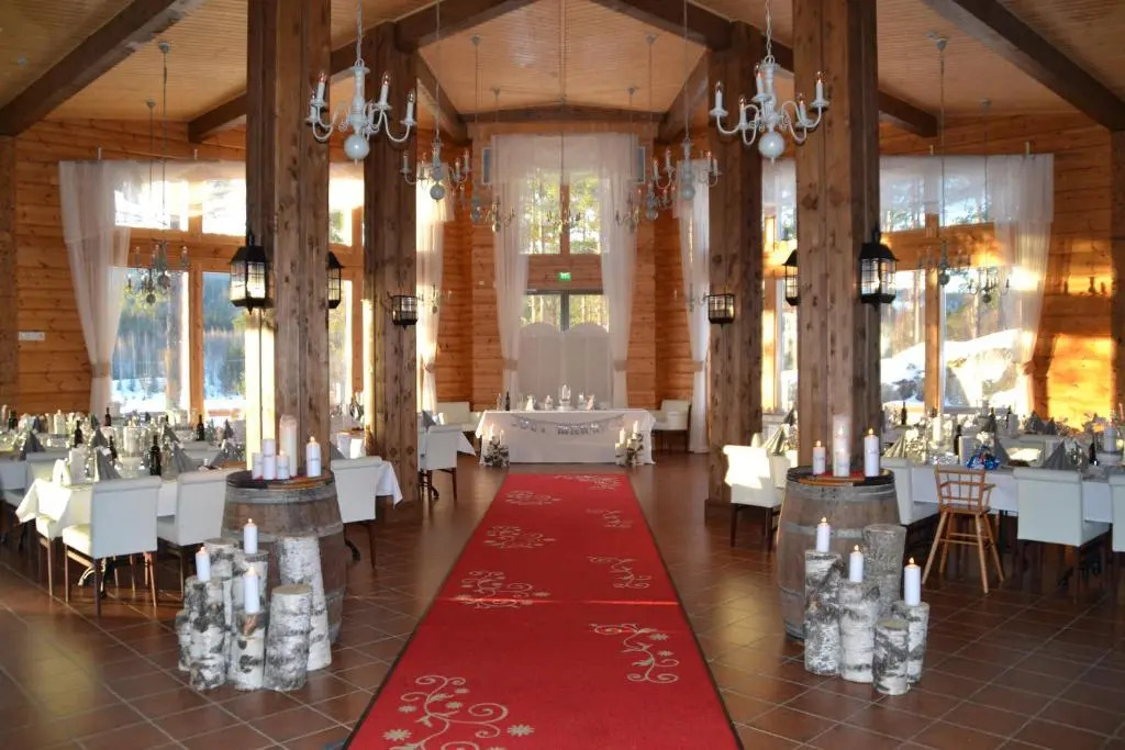 Holiday Village Tahko-Tours
