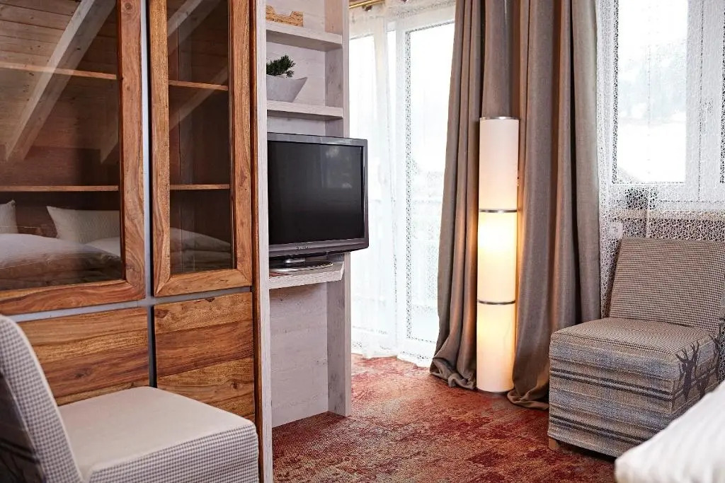 Vintage Hotel Charivari- Sommer Hörnerbahnen kostenlos mit Restaurant