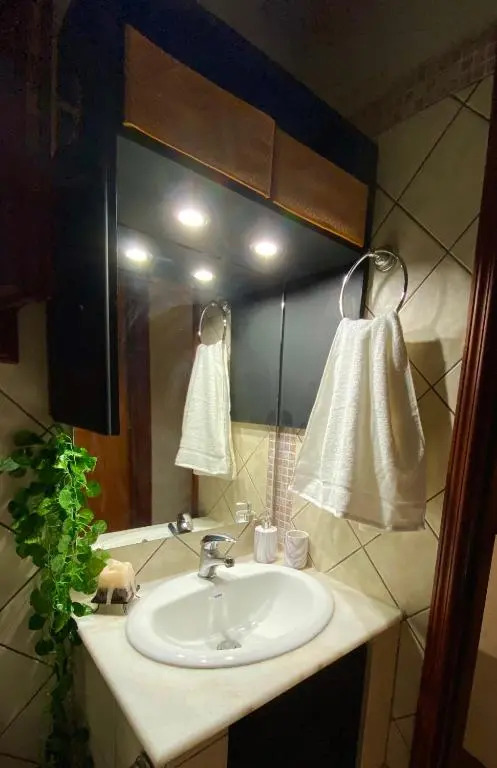 Happinest Private Suite with Jacuzzi