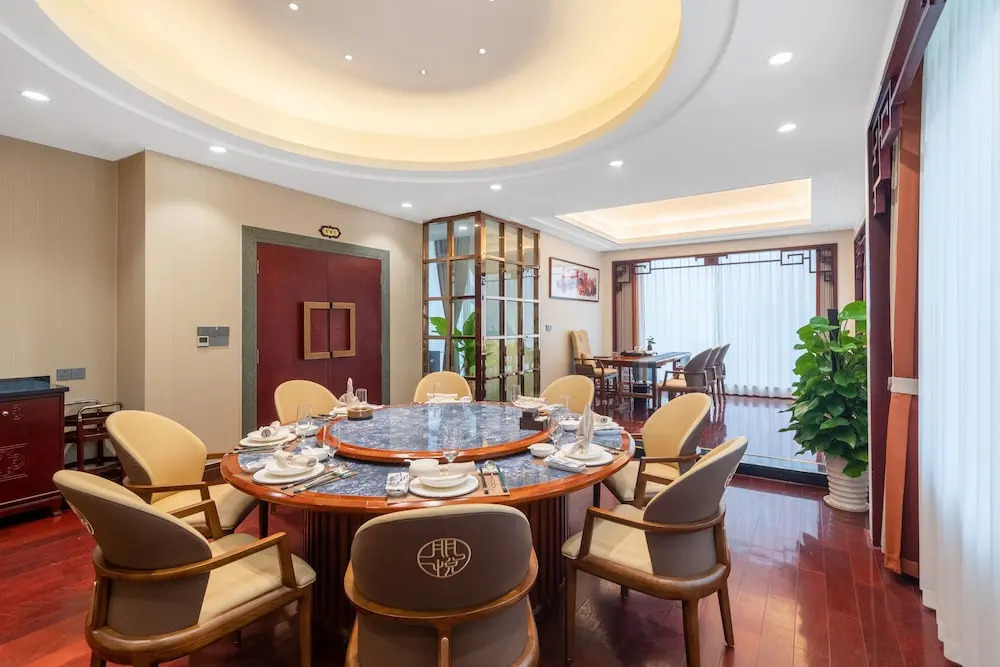 Haili Garden Hotel