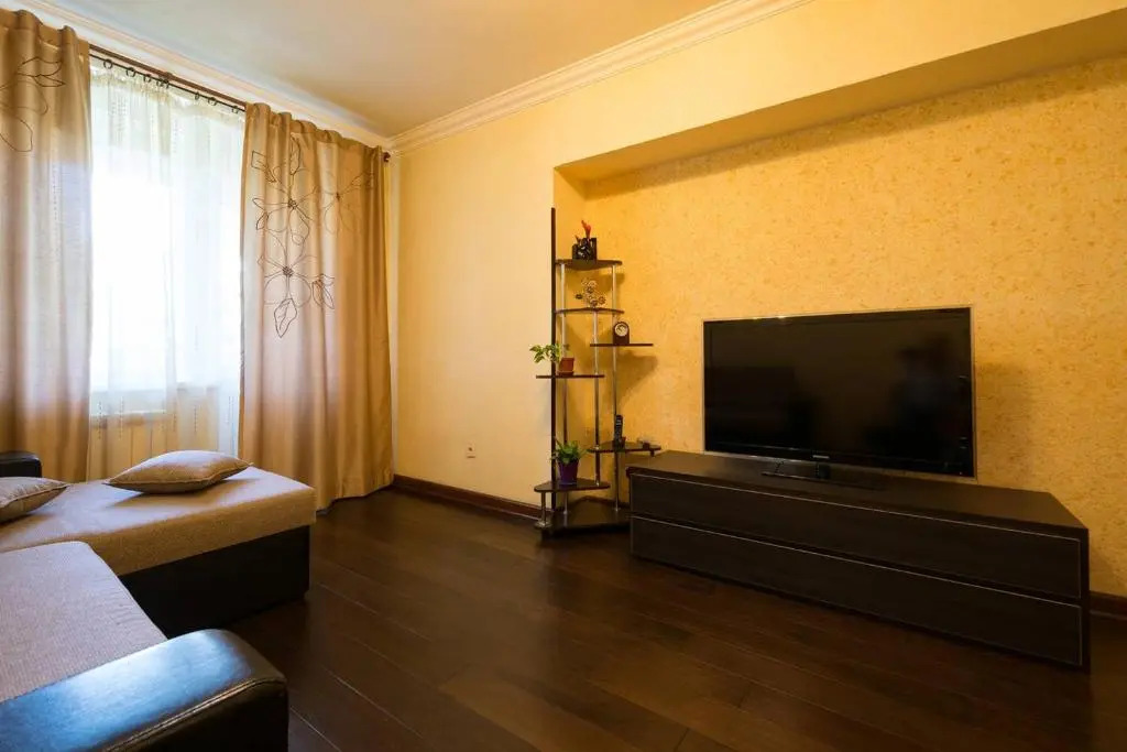 Nadezhda Apartments in touristic area, on the Dostyk avenue 89