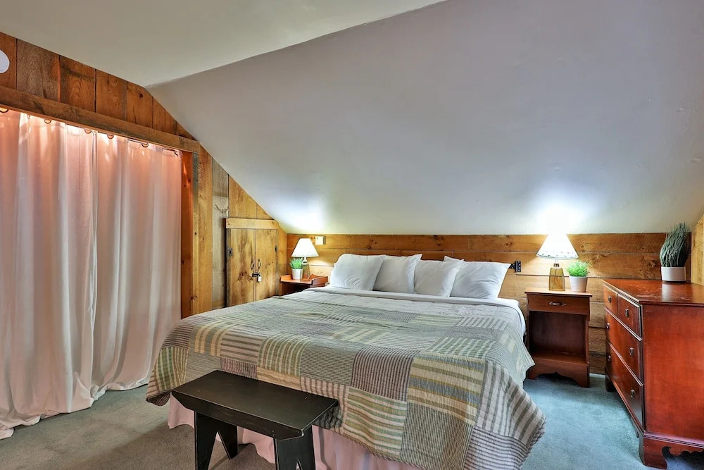 The Zack Family Cabin, 3BR/2BA perfect family getaway!
