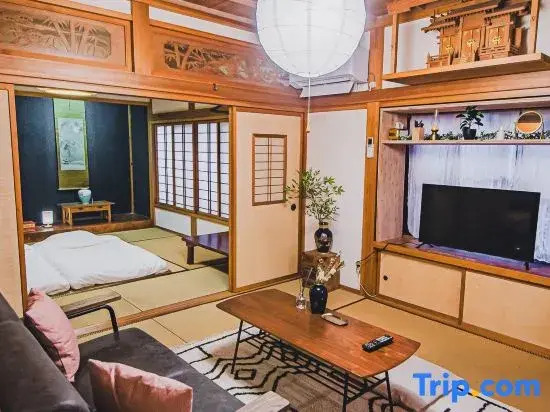 Sado Island Ocean View Kominka – Private Villa Annex, Sea Side Tsubaki