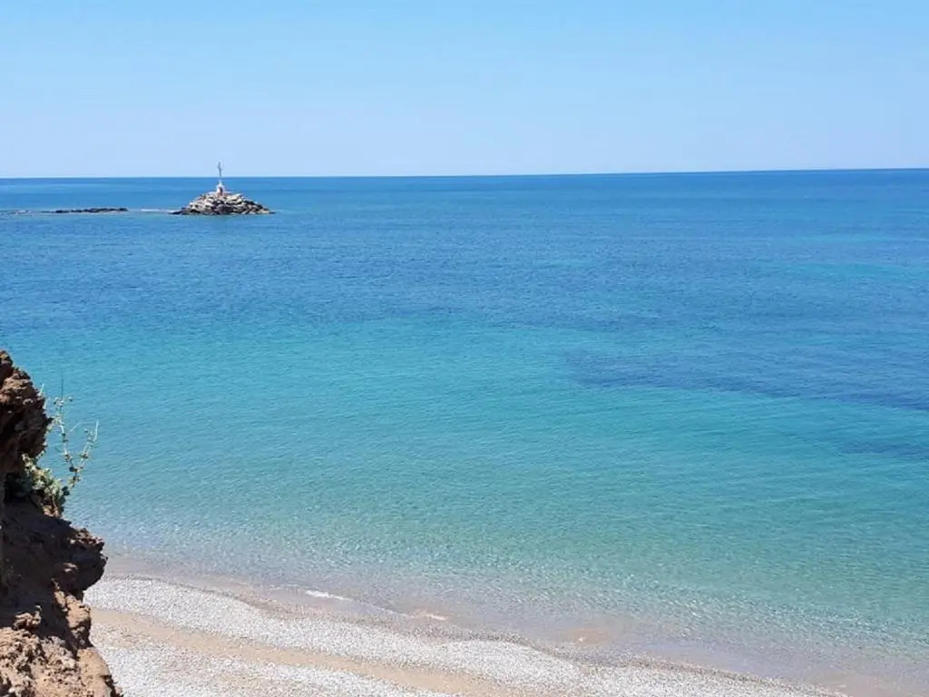 Faros Apartments