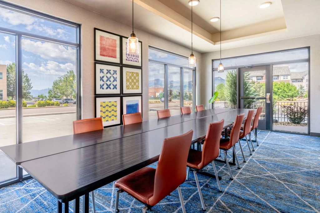 Holiday Inn Express & Suites Colorado Springs AFA Northgate by IHG