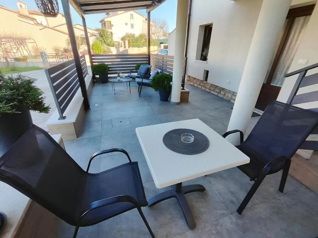 Apartments Ivanisevic