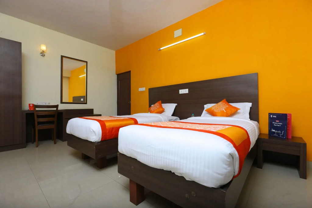Hotel Nachiappa Adyar Inn By OYO Rooms