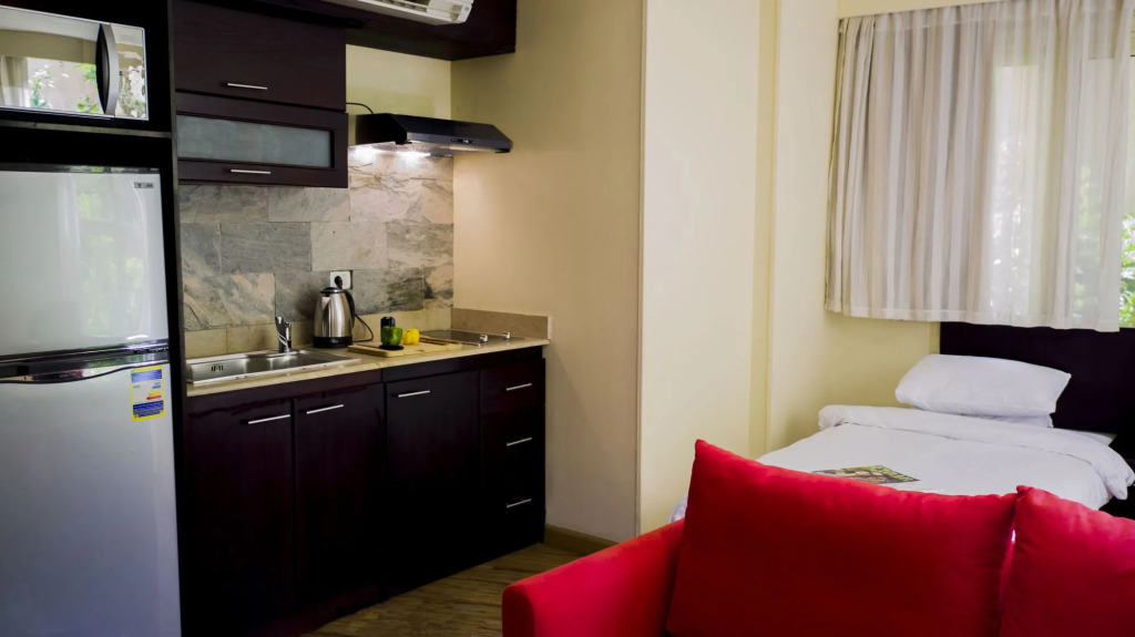 NewCity Hotel & Suites