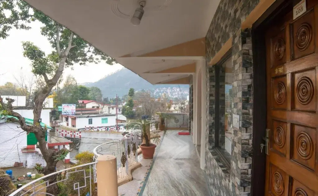 Hotel Kavyansh Villa By OYO Rooms