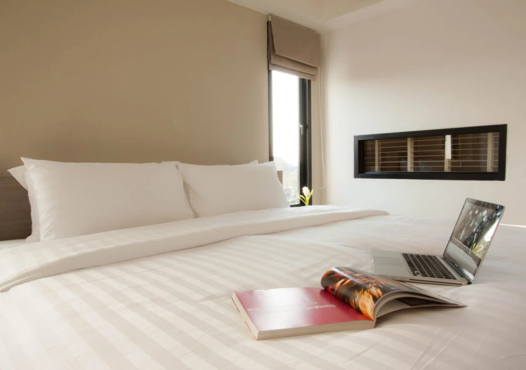 Dee Dee Place Hotel