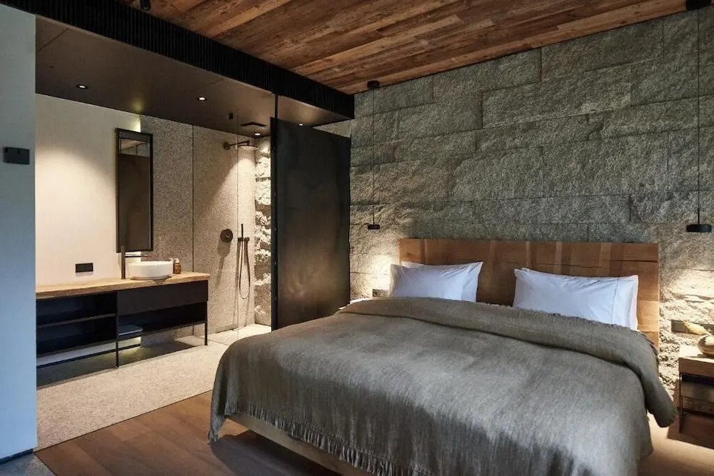 EnHotel
