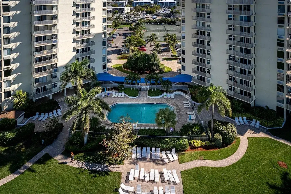 ~ Estero Beach And Tennis 208a ~ Gulf Front Condo In Paradise! 1 Bedroom Condo by RedAwning