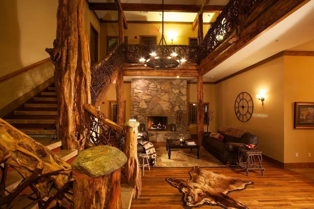 The Esmeralda Inn and Restaurant
