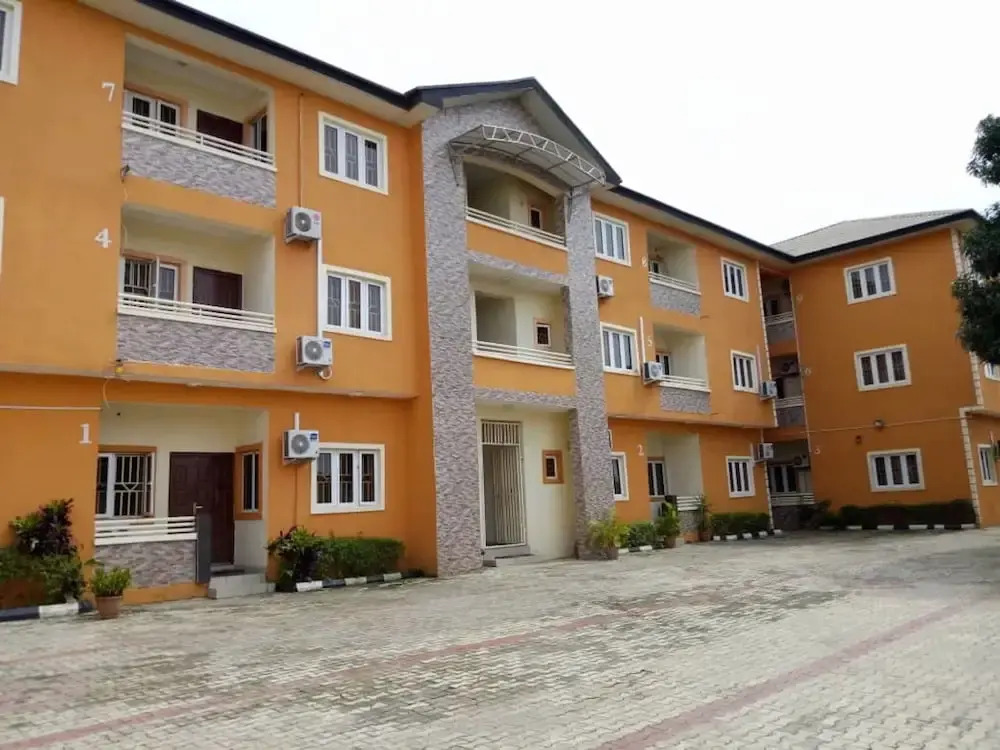 Waterworld Apartments