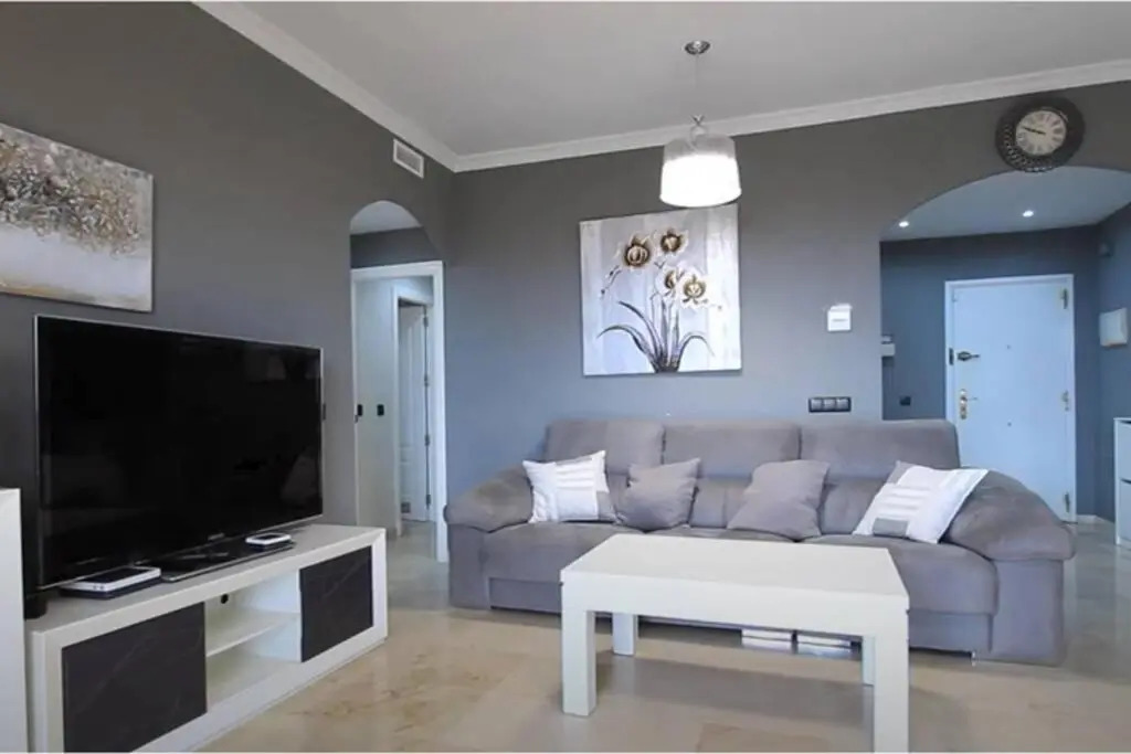 Bel appartement raffiné à 600 m de la plage
