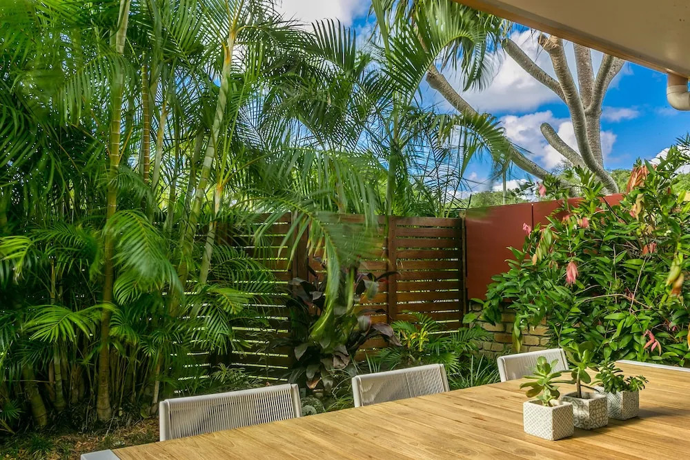 Tradewinds 4 - beachside 3 BR townhouse