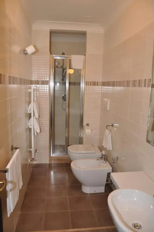 Hotel Fontana Del Re