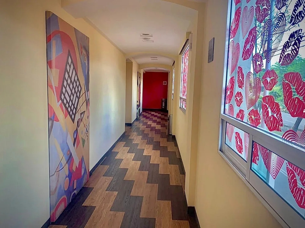 Hot Plaza del Rey | Love Hotel | Solo Adultos