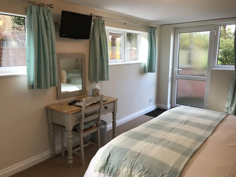 The Warren B&B