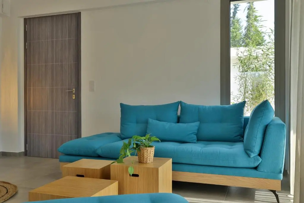 4 Roses Pool Villas