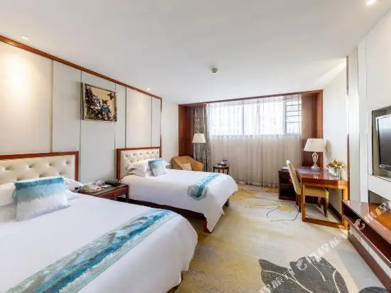 Zhenbao Holiday Hotel (Nanjing Olympic Sports Center)