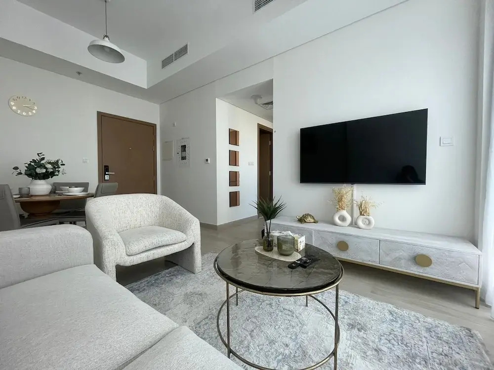 Azizi 1 BR Greek Views - 360 vacation