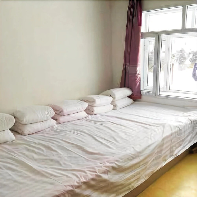 Wuchang Xuegu Another Home Hotel